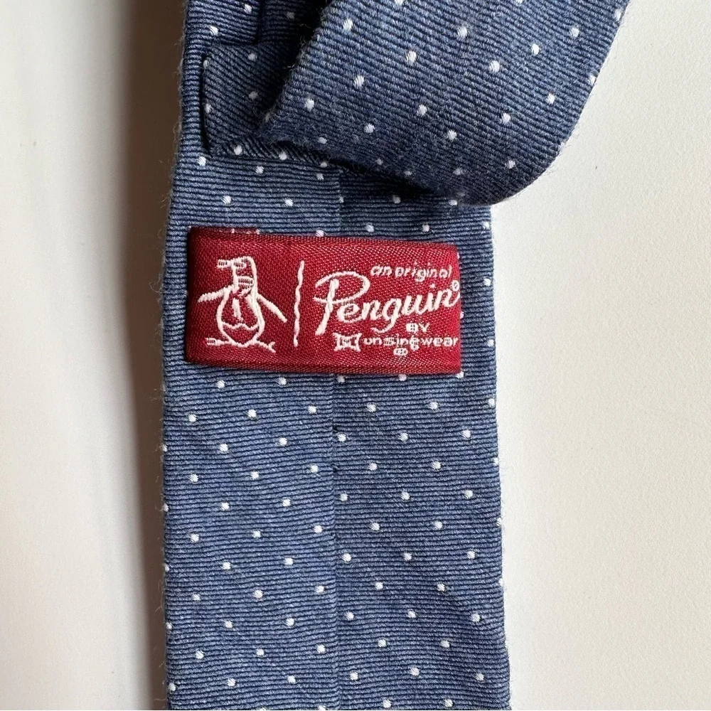 Penguin Young Men’s Blue Polka Dot Necktie
